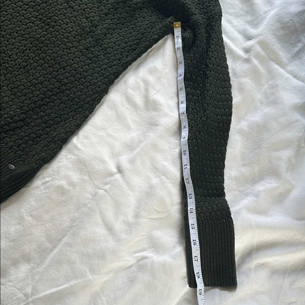 American Eagle Dark Green Cotton Blend Sweater - Picture 10 of 10